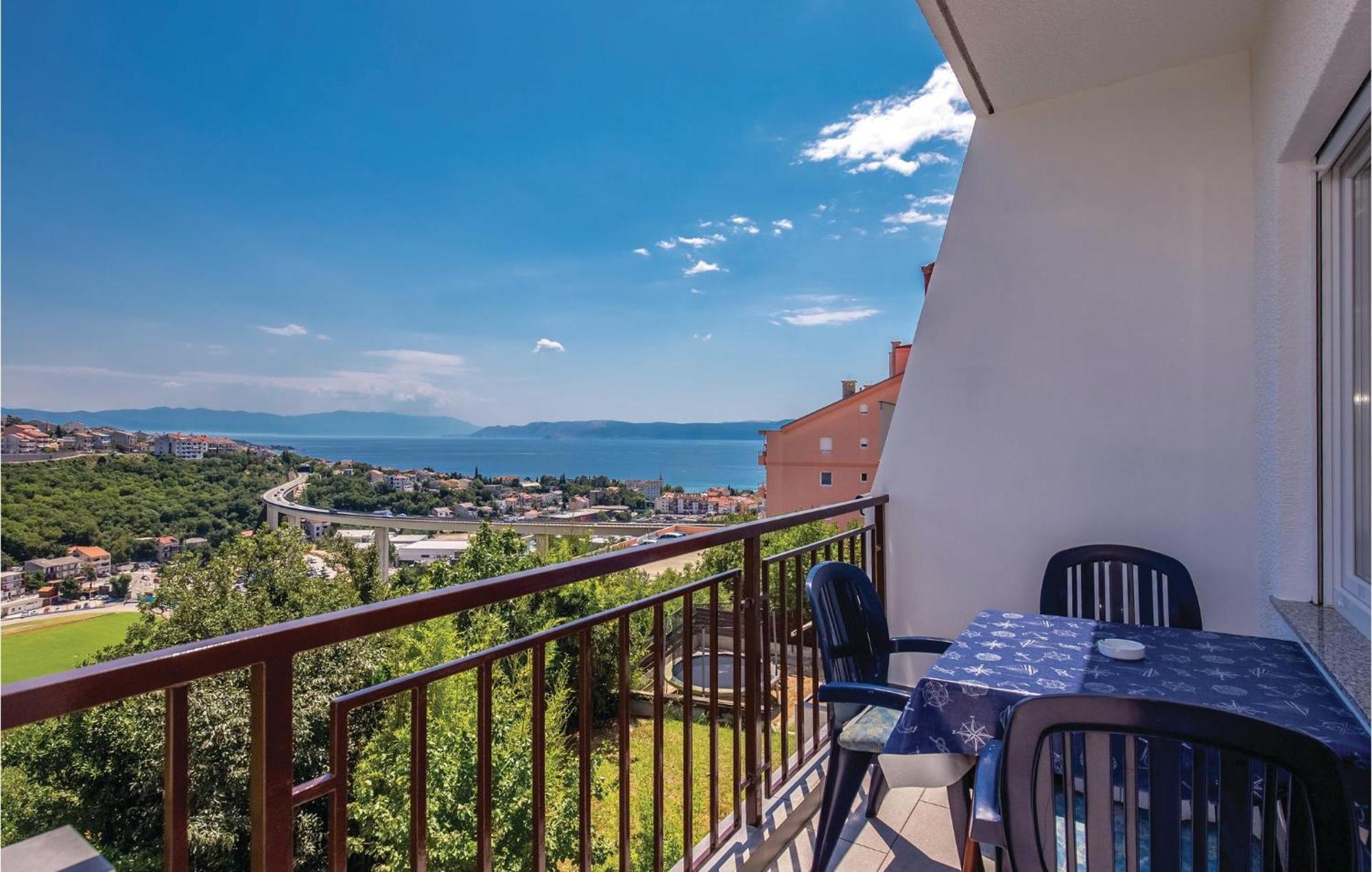 Gorgeous Apartment In Crikvenica With Kitchen Экстерьер фото